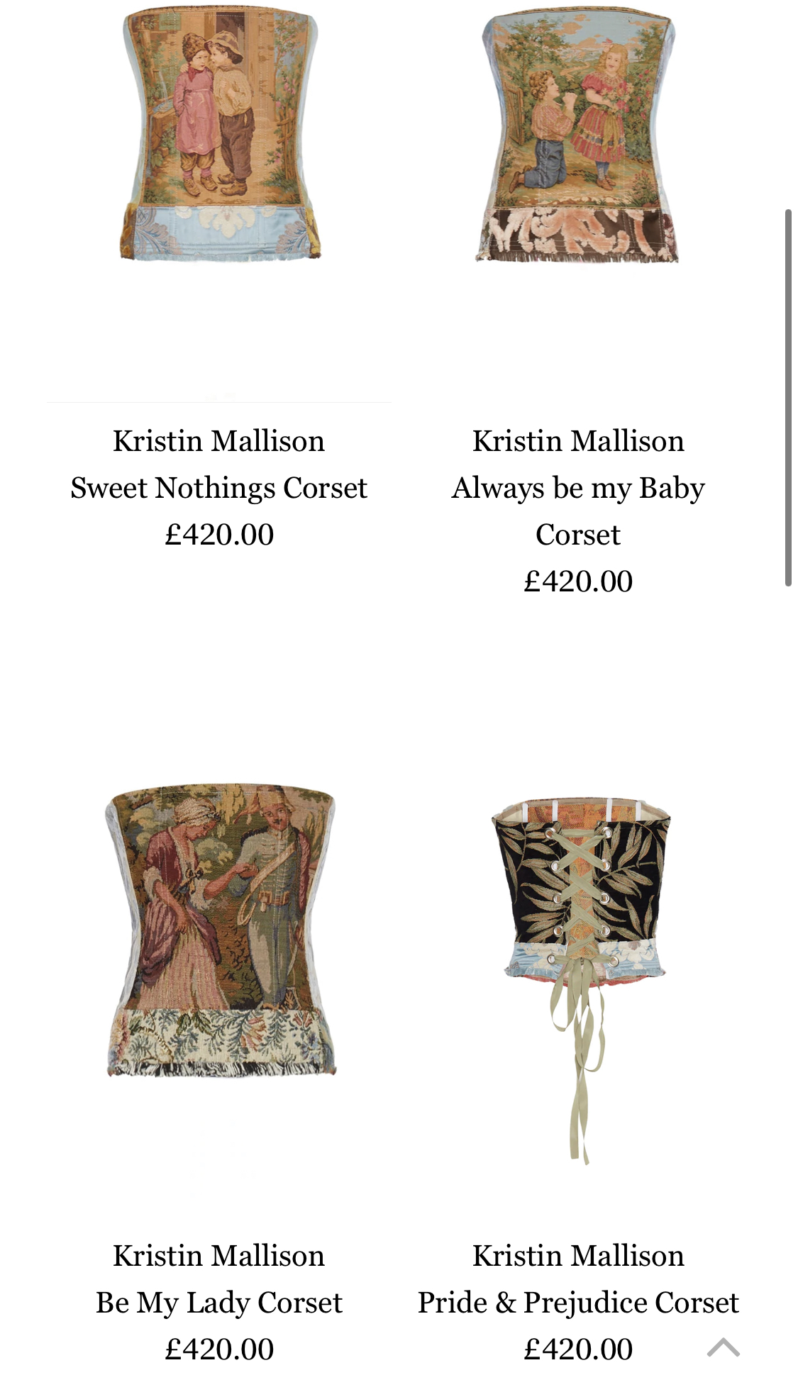 Những chiếc corset này đang được bán với giá 420 USD (khoảng 9,8 triệu đồng).