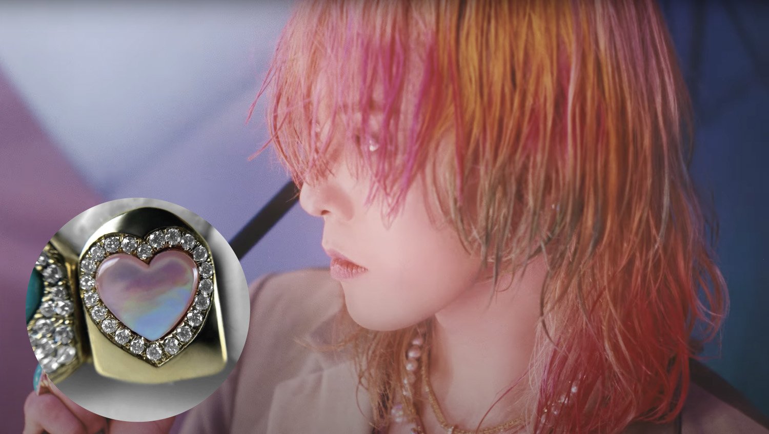 Cận cảnh bộ răng kim cương của G-Dragon trong lần trở lại mới nhất của Big Bang 