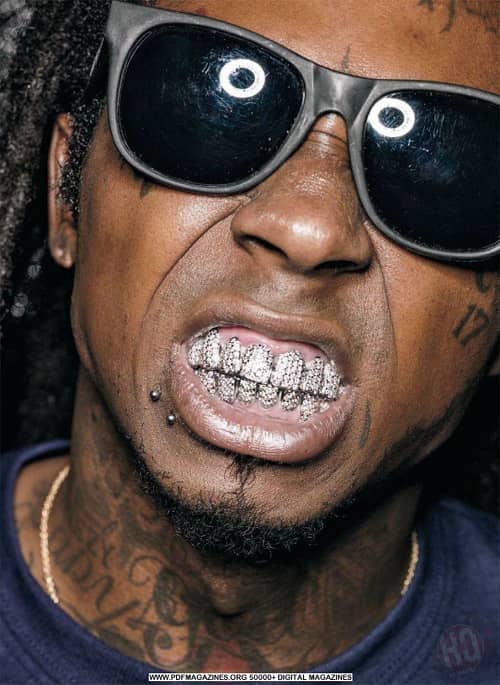 Rapper Lil Wayne với bộ răng kim cương của mình.