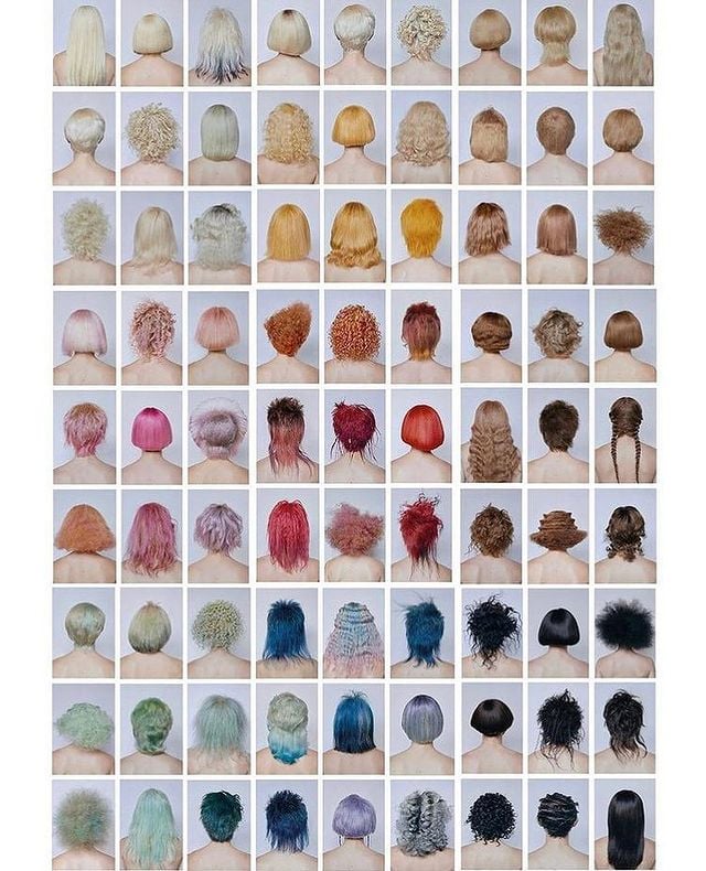 Một số hình ảnh trích xuất từ những cuốn sách của Tomihiro Kono về chuyện sáng tạo trên tóc giả.
