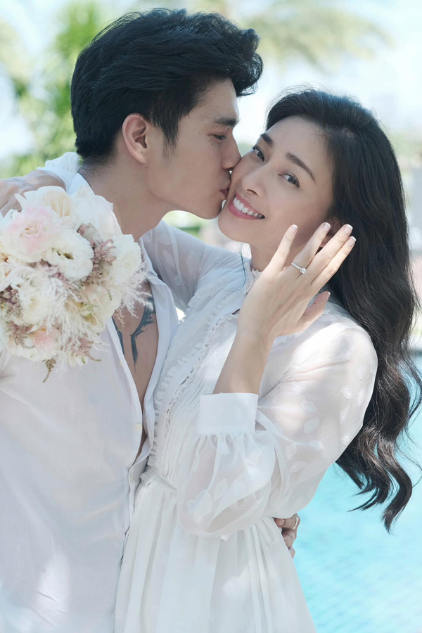 Ngô Thanh Vân đã thông báo về đám cưới với doanh nhân Việt kiều Huy Trần vào trung tuần tháng 3 năm nay.