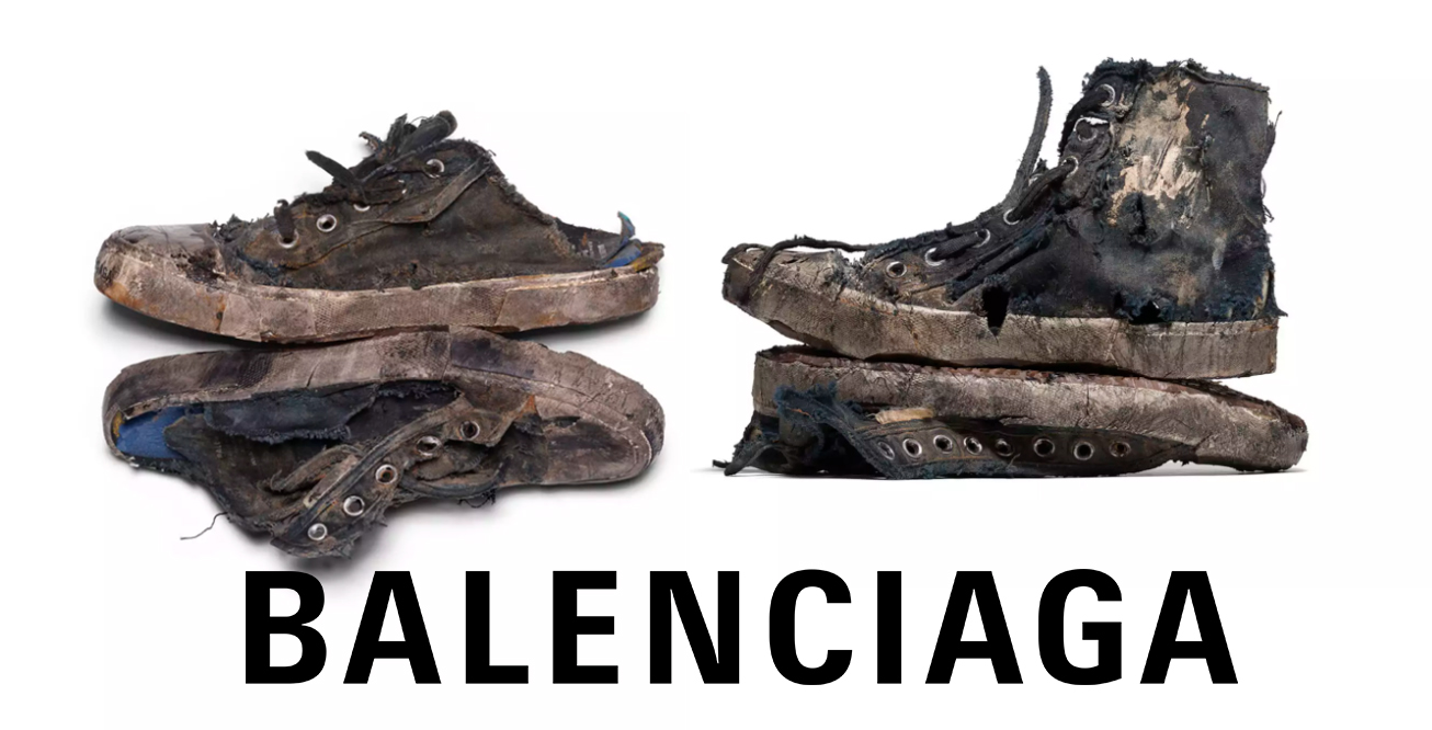 Đôi cổ cao sẽ có thêm dòng chữ 'BALENCIAGA' được in trên đế giày, tạo hiệu ứng lem màu và phần vải sẽ vô cùng rách rưới.