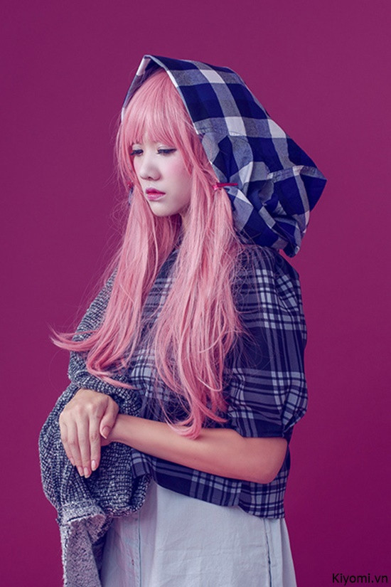 Hariwon đổi màu tóc liên tục để trông tươi trẻ hơn nhưng không phải lúc nào cũng thành công - Ảnh 2