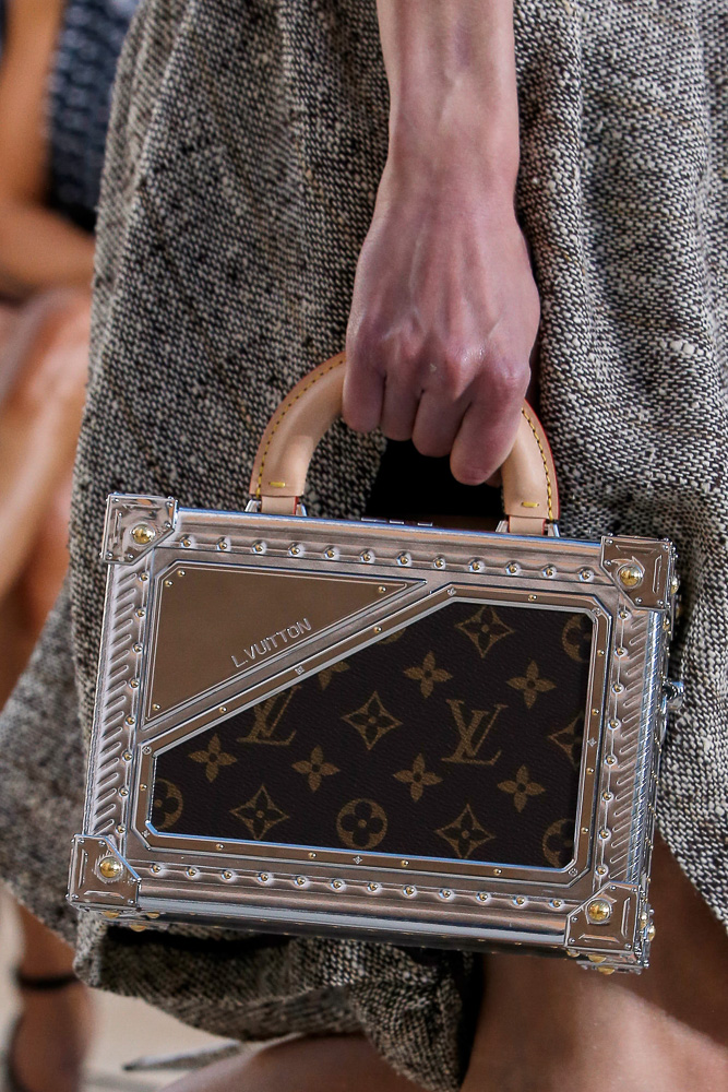 Điểm lại những mẫu túi xách nổi bật từ BST Louis Vuitton Cruise 2023 - Ảnh 13