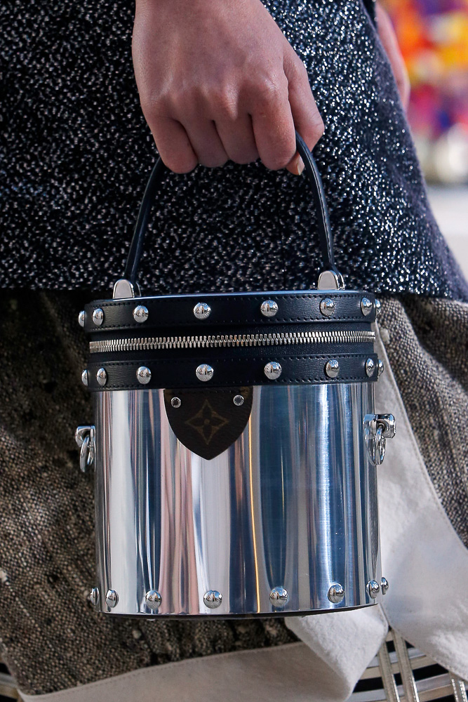 Điểm lại những mẫu túi xách nổi bật từ BST Louis Vuitton Cruise 2023 - Ảnh 16