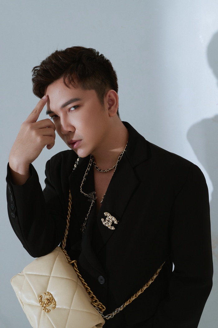 Ivan Trần nối tiếp Công Trí, Trần Hùng trở thành NTK Việt tiếp theo vươn tầm quốc tế - Ảnh 1