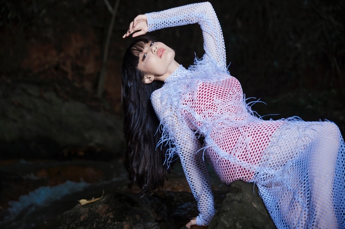 Ivan Trần nối tiếp Công Trí, Trần Hùng trở thành NTK Việt tiếp theo vươn tầm quốc tế - Ảnh 4