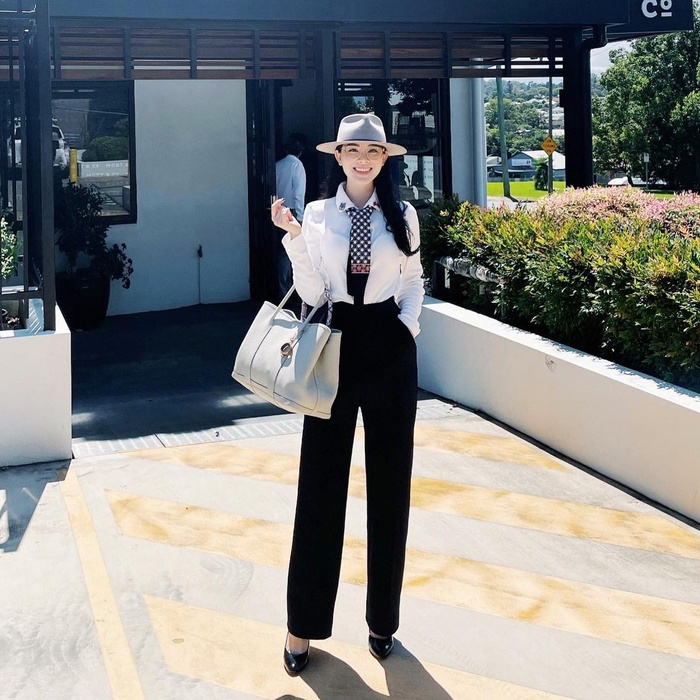 Linh Rin - Con dâu tiếp theo nhà chồng Hà Tăng có gu thời trang thanh lịch, quý phái chuẩn hào môn - Ảnh 14