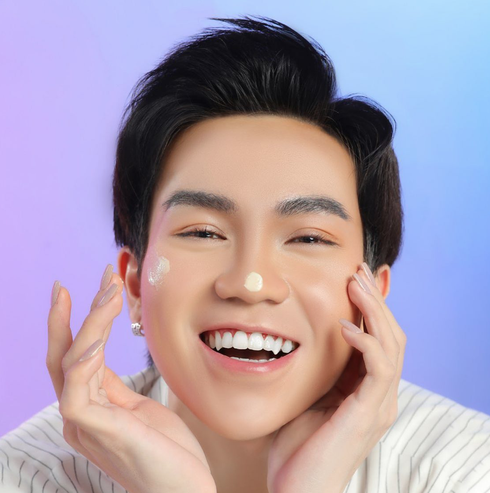 Gu thời trang Quán quân The KOC Vietnam mùa đầu tiên - Call Me Duy: Ăn mặc nữ tính, thích khoe 8 múi - Ảnh 1