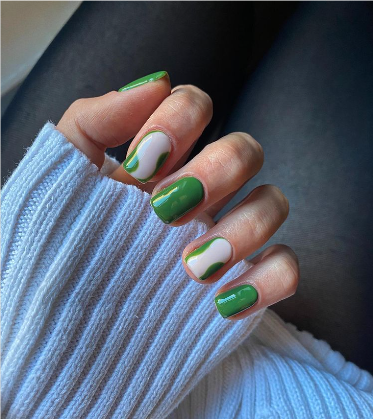 7 xu hướng nail màu sắc đang được Gen Z 