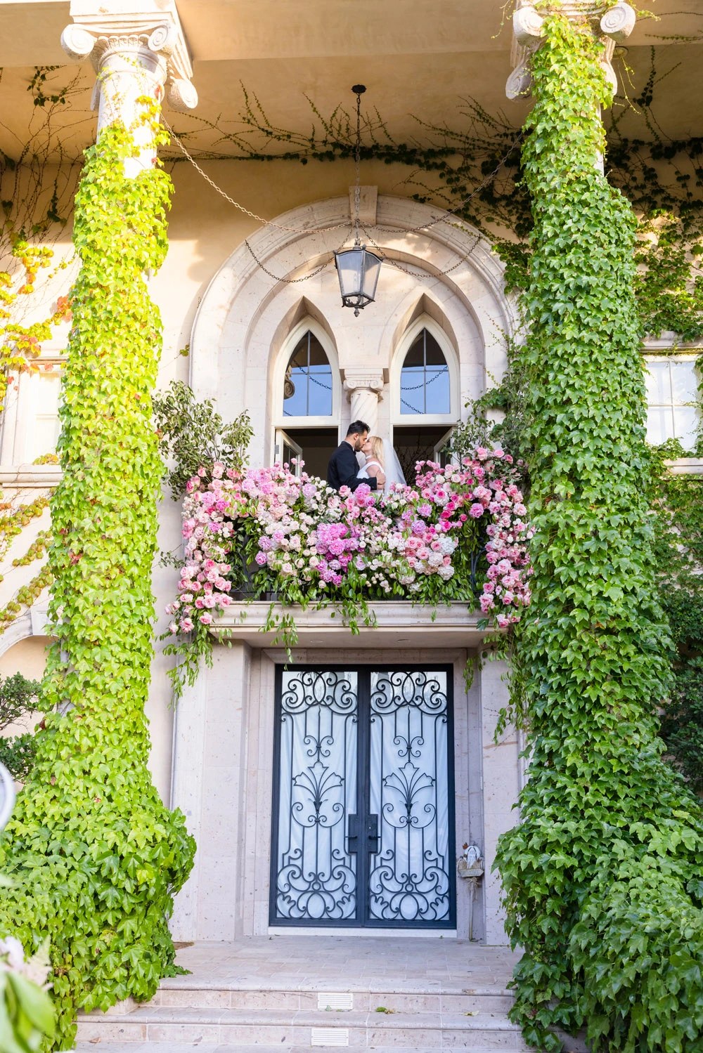 Nhìn lại chuyện tình 