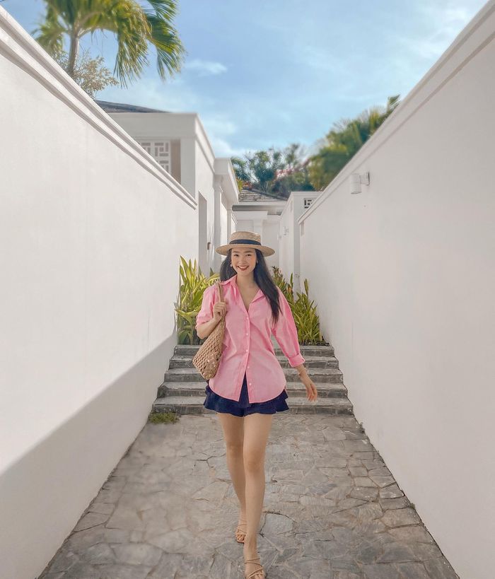 Học Minh Hằng bí quyết trẻ đẹp dù bước sang tuổi 30+ nhờ cách ăn mặc  - Ảnh 3