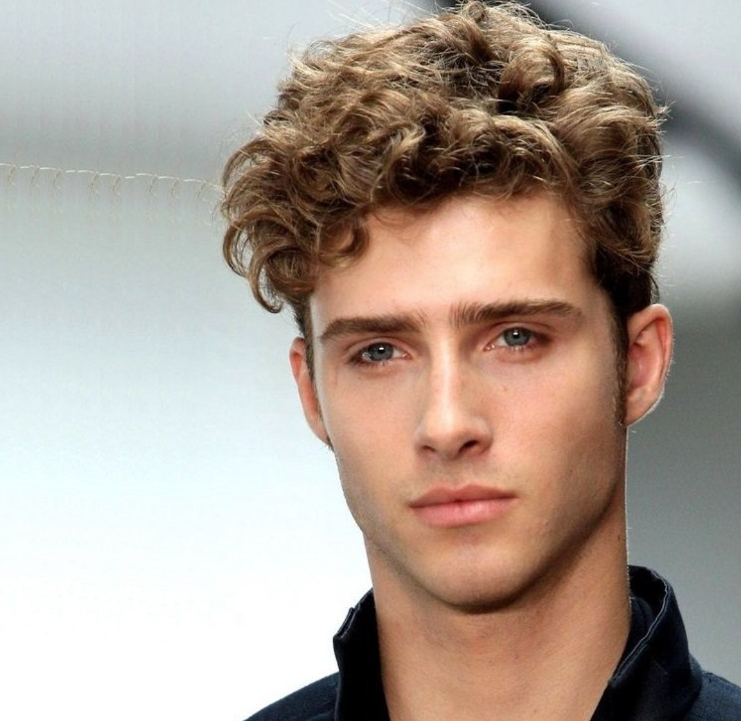 Top 50 kiểu tóc ngắn đẹp năm 2022 cho nam, nữ - Ảnh 1