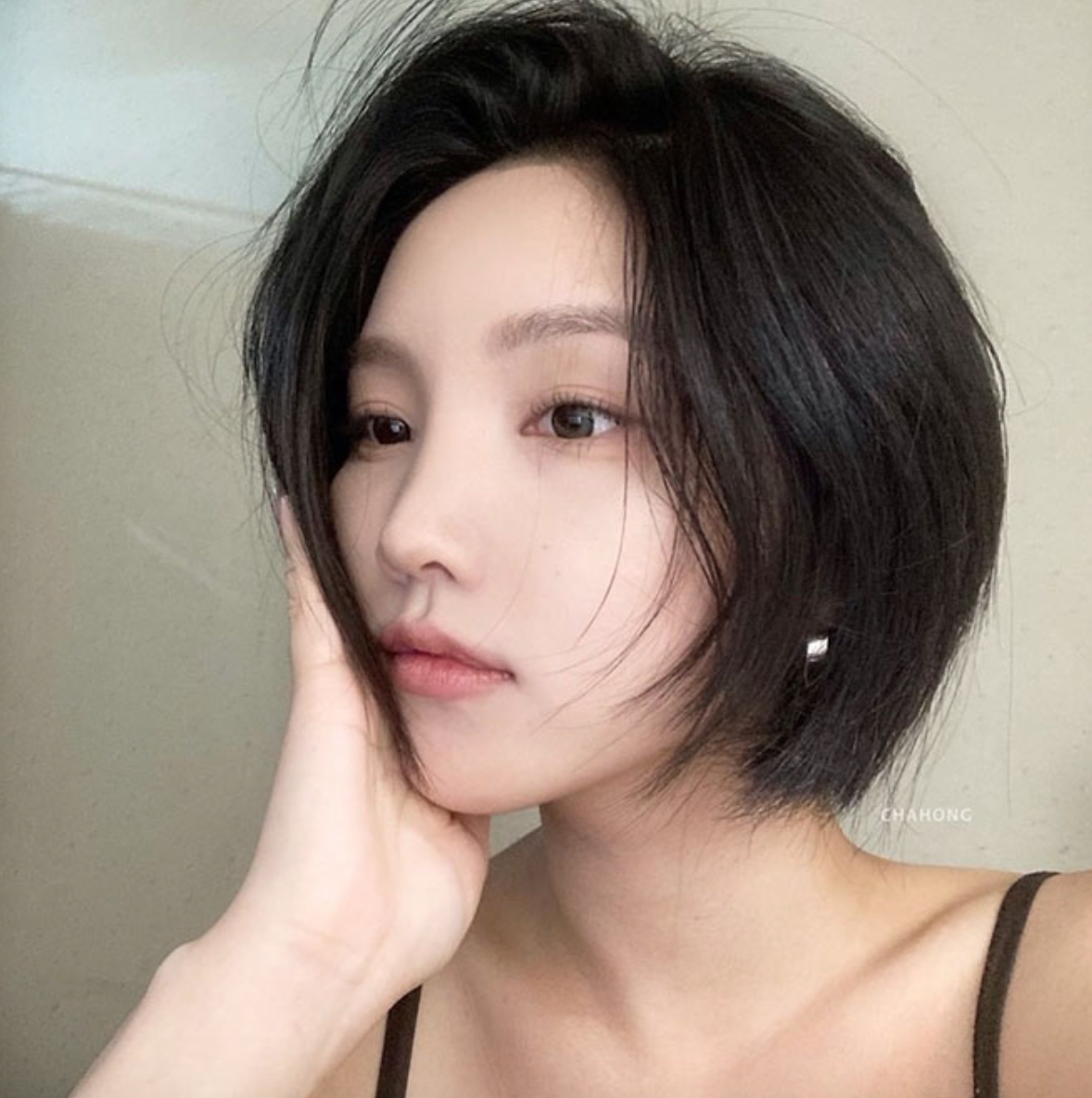 Top 50 kiểu tóc ngắn đẹp năm 2022 cho nam, nữ - Ảnh 1