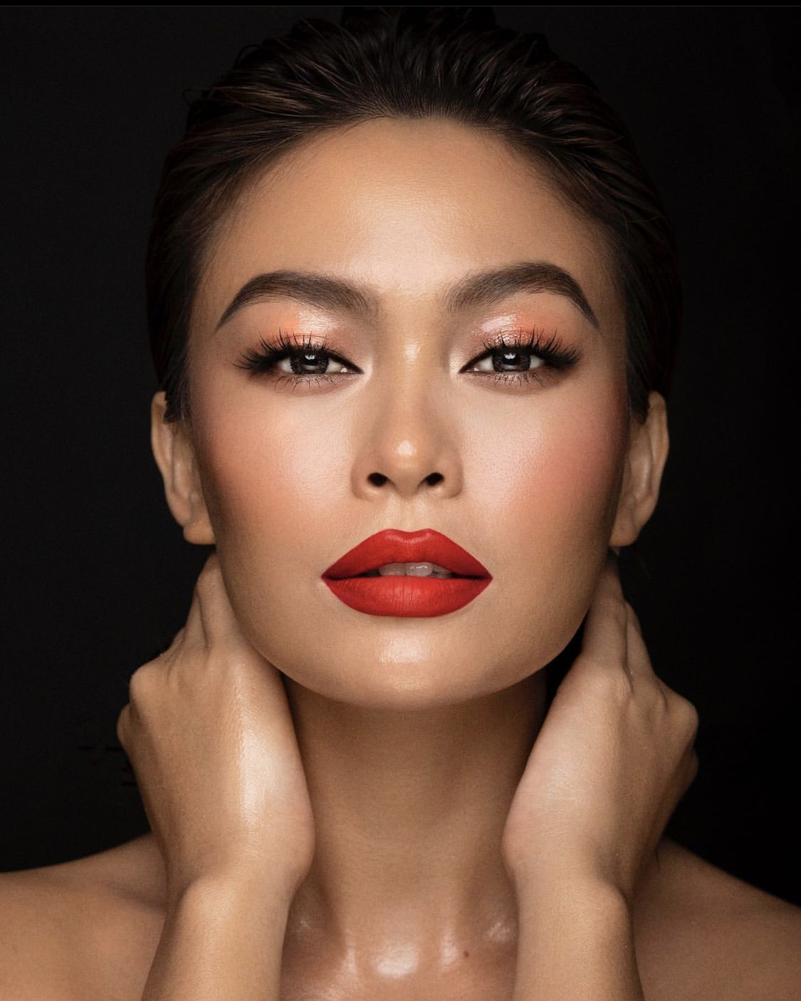 Miss Universe 2021 đến Việt Nam: Nhan sắc 