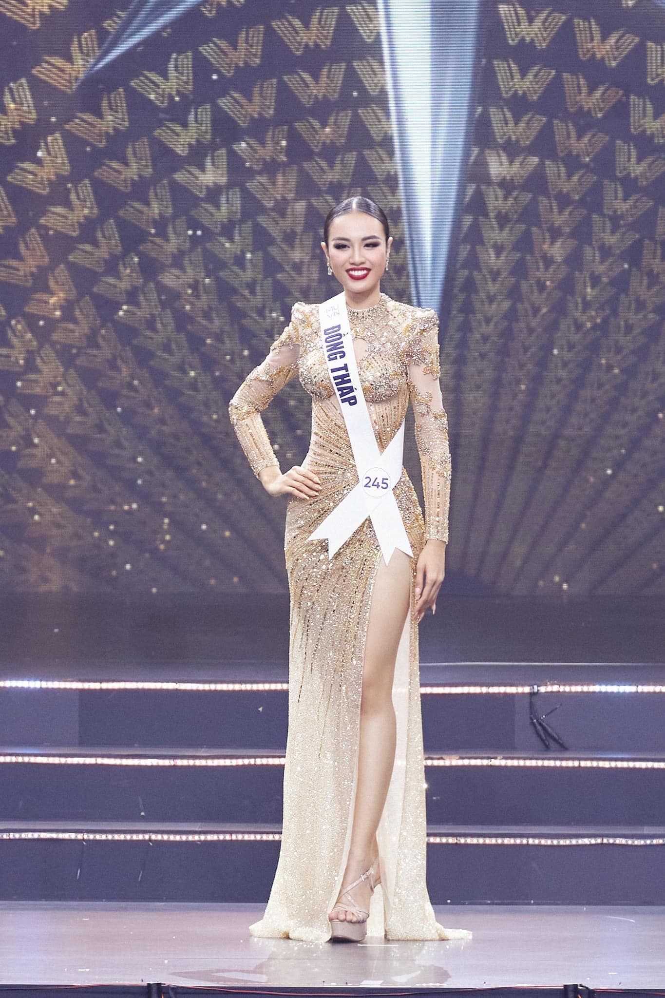 Hành trình chạm đến ngôi vị Á hậu 2 của Huỳnh Phạm Thuỷ Tiên: Mất hơn 1 năm để giảm 32kg - Ảnh 1