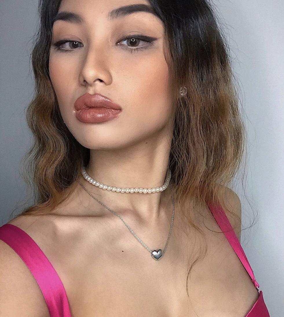 Cặp chị em HHHV VN 2022 theo đuổi style Asian Baby Girl (