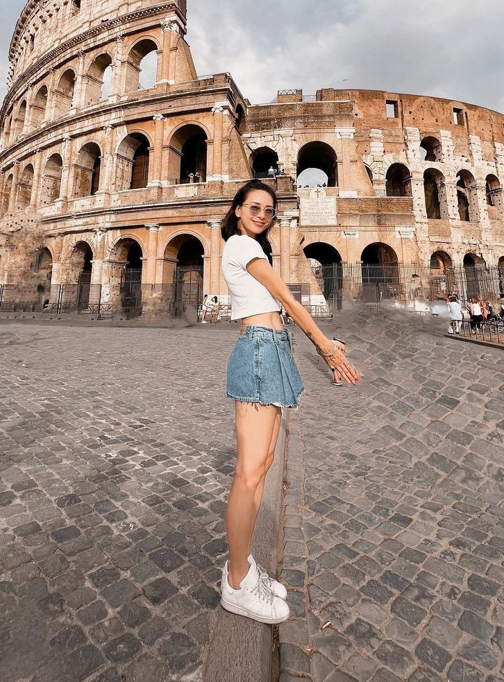 Gu thời trang ngày càng trẻ trung, gợi cảm của Ngô Thanh Vân sau khi cưới Huy Trần - Ảnh 2