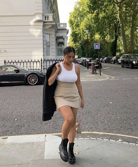 Gợi ý những set đồ sáng màu dành cho nàng mũm mĩm - Ảnh 4