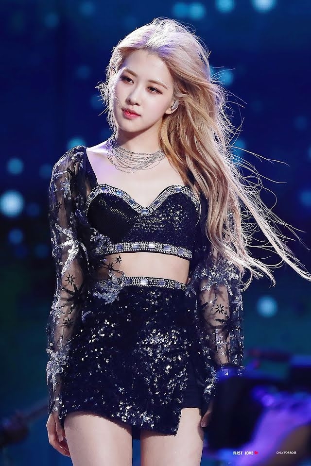 Xu hướng nhuộm tóc 2022: 8 màu nhuộm giúp làn da trắng hồng rạng rỡ tự nhiên nhất - Ảnh 1