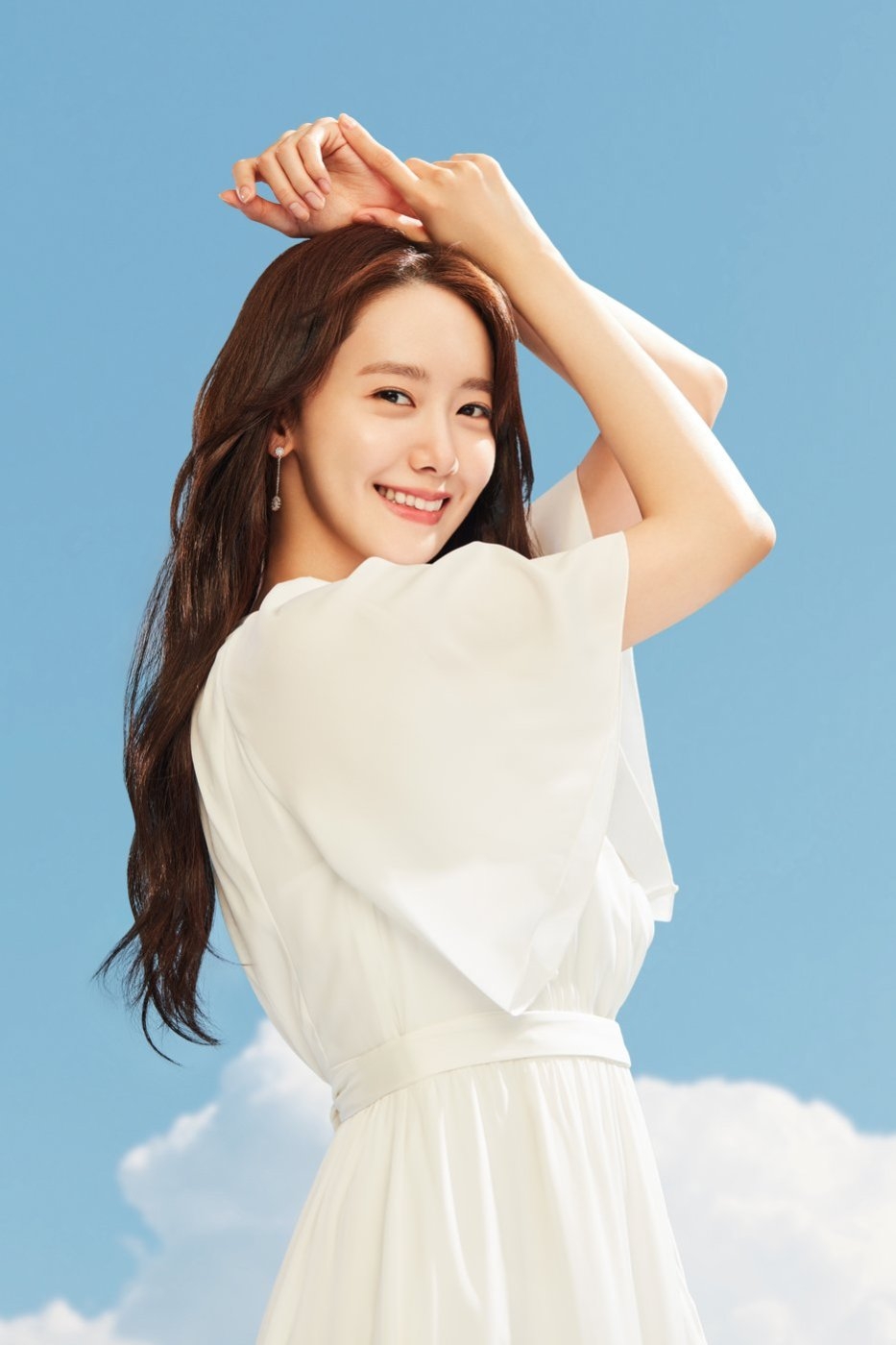 Trước thềm SNSD comeback, cùng tìm ra bí quyết giúp Yoona luôn giữ được vẻ tươi trẻ như thuở debut  - Ảnh 1