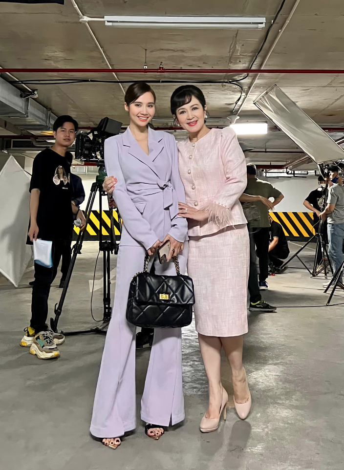 Mix&match theo sao nữ 