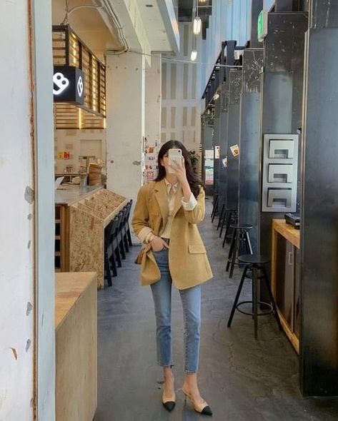 4 đôi giày cao gót dưới 10cm mà chị em phải có trong tủ đồ hàng ngày - Ảnh 17