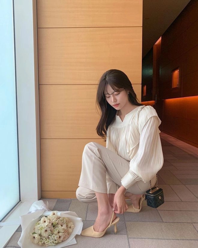 4 đôi giày cao gót dưới 10cm mà chị em phải có trong tủ đồ hàng ngày - Ảnh 19