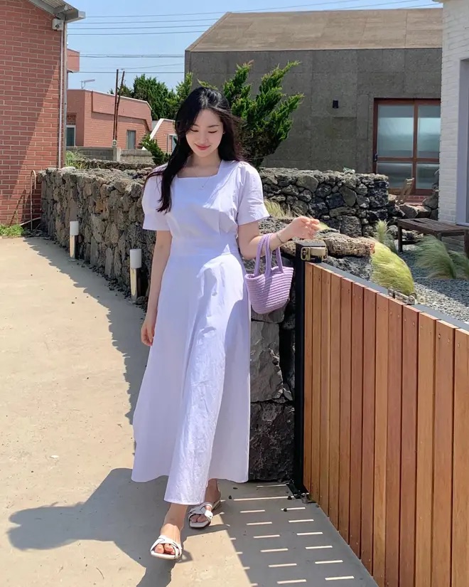 4 mẫu váy mùa hè đã xinh còn che eo 