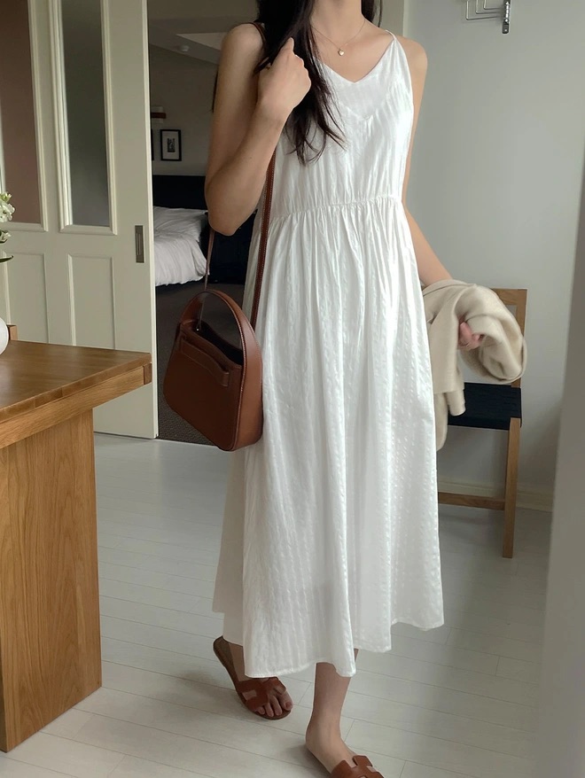 4 mẫu váy mùa hè đã xinh còn che eo 