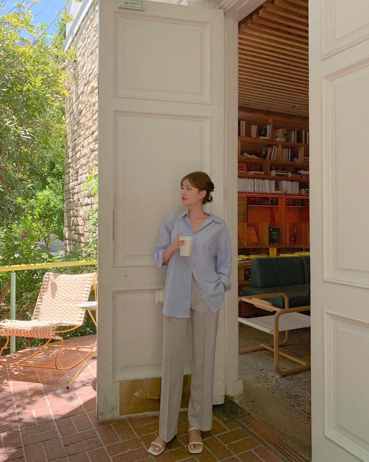 Áo sơ mi và quần tây: Combo 