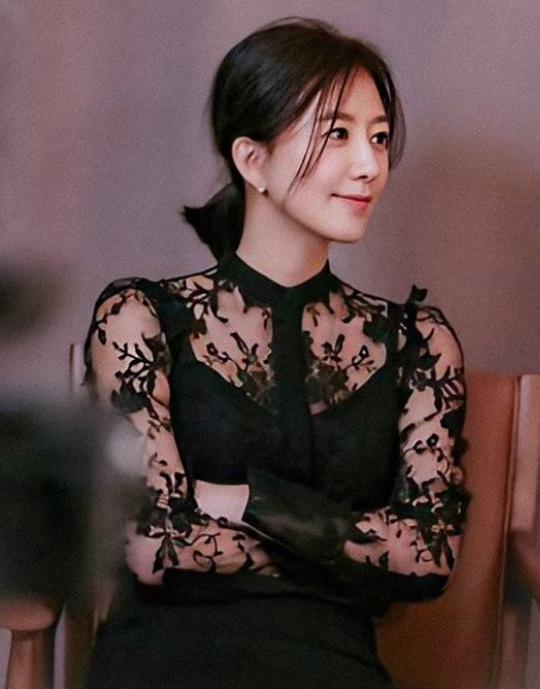 Song Hye Kyo hay để tóc 