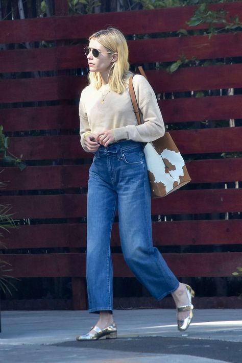 Góc ôn bài: Chuẩn bị outfit thu đông 2022 từ thời trang của mỹ nhân Hollywood - Ảnh 4