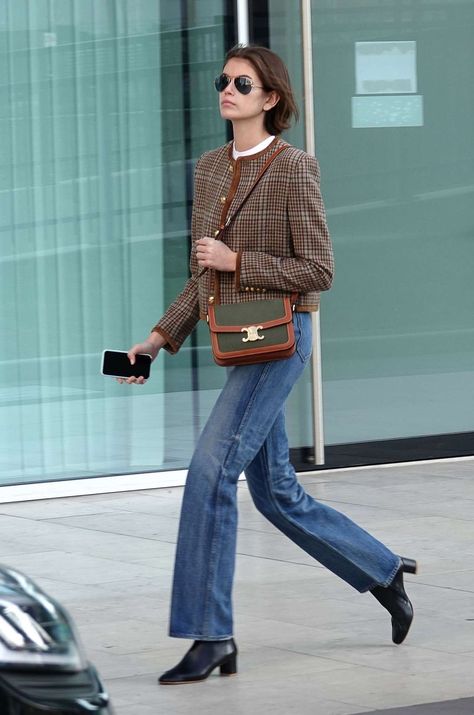 Góc ôn bài: Chuẩn bị outfit thu đông 2022 từ thời trang của mỹ nhân Hollywood - Ảnh 2