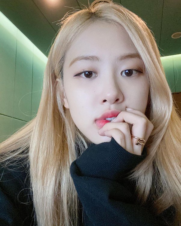 6 bước dưỡng da được Rosé (BLACKPINK) áp dụng để có làn da trắng sứ trứ danh - Ảnh 7
