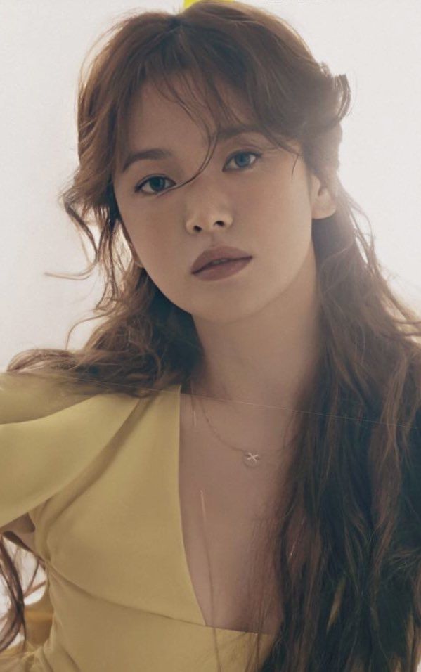 Những lần trang điểm khác lạ của Song Hye Kyo: Lúc 