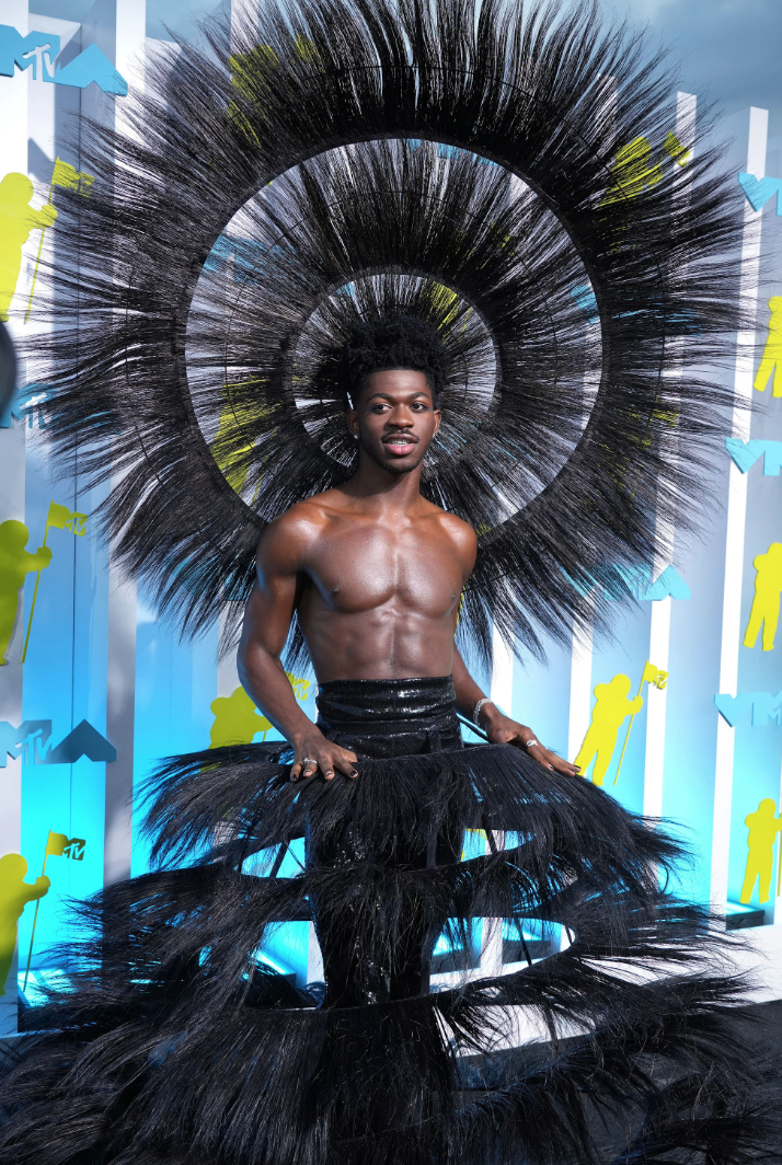 Thảm đỏ VMAs 2022: BLACKPINK chiếm sóng với outfit quyến rũ, Taylor Swift rạng rỡ sau 1 năm vắng bón - Ảnh 5