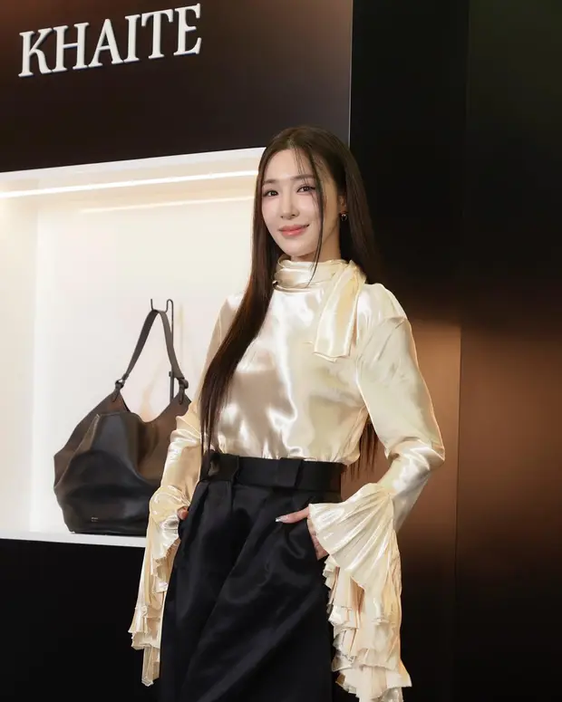 Thời trang mùa thu từ outfit dạo phố của 