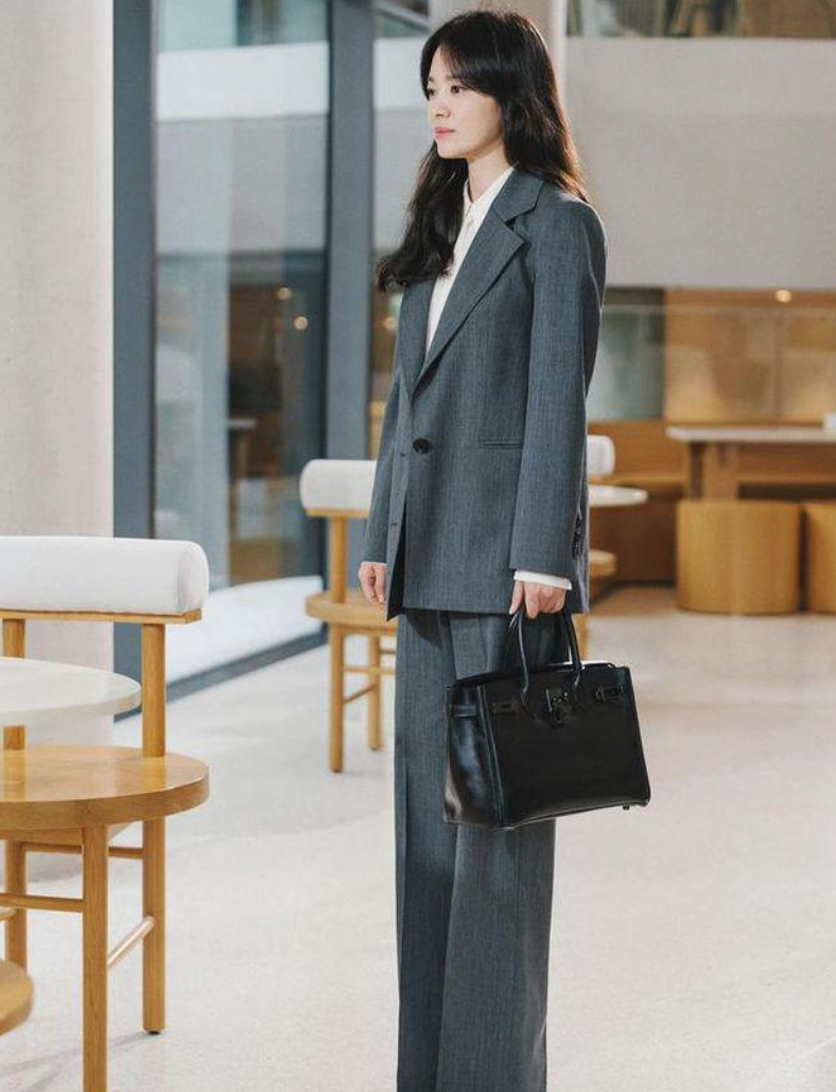 10 gợi ý suit công sở mùa thu từ 