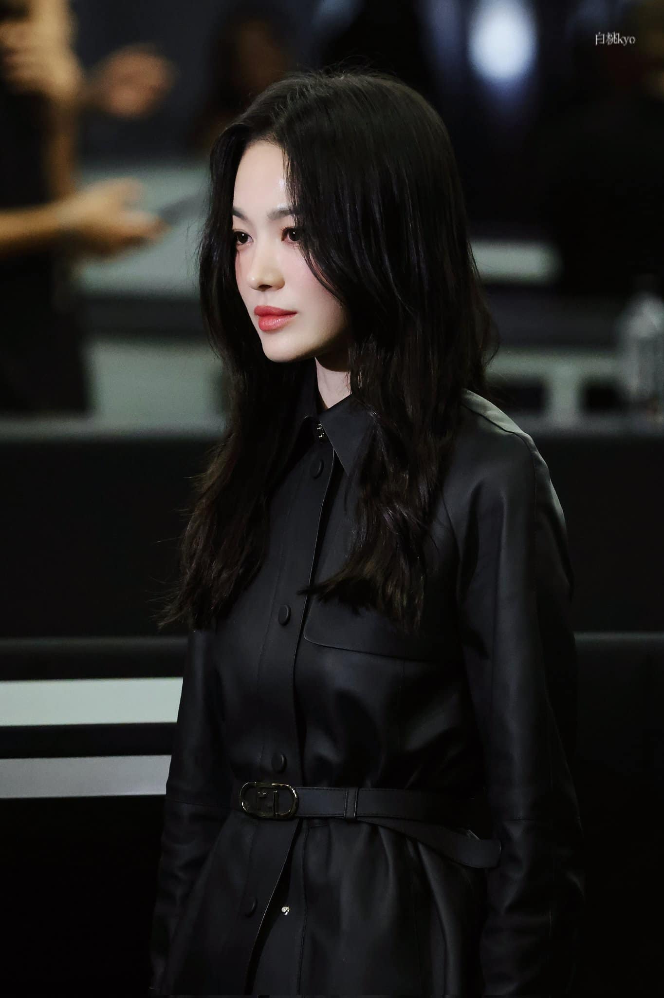 Song Hye Kyo gầy gò, sánh vai cùng Lee Min Ho trong sự kiện Fendi - Ảnh 5