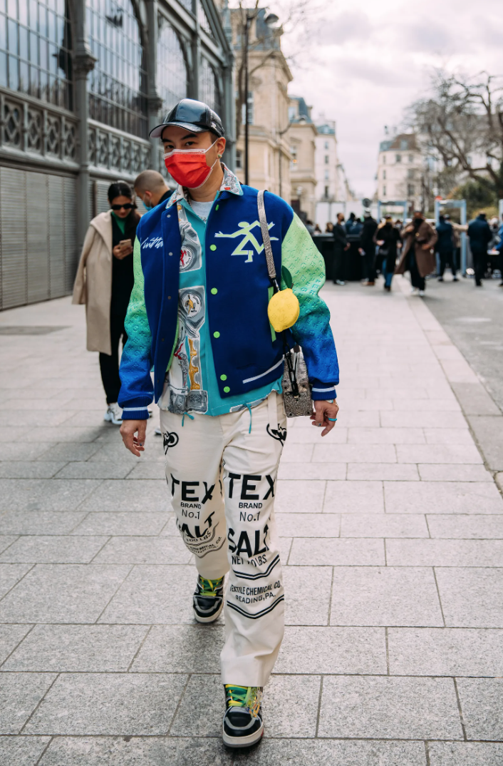 Phân biệt Varsity và Bomber Jacket: Màn 