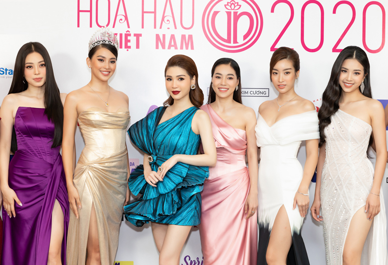 Đi tìm chiếc váy