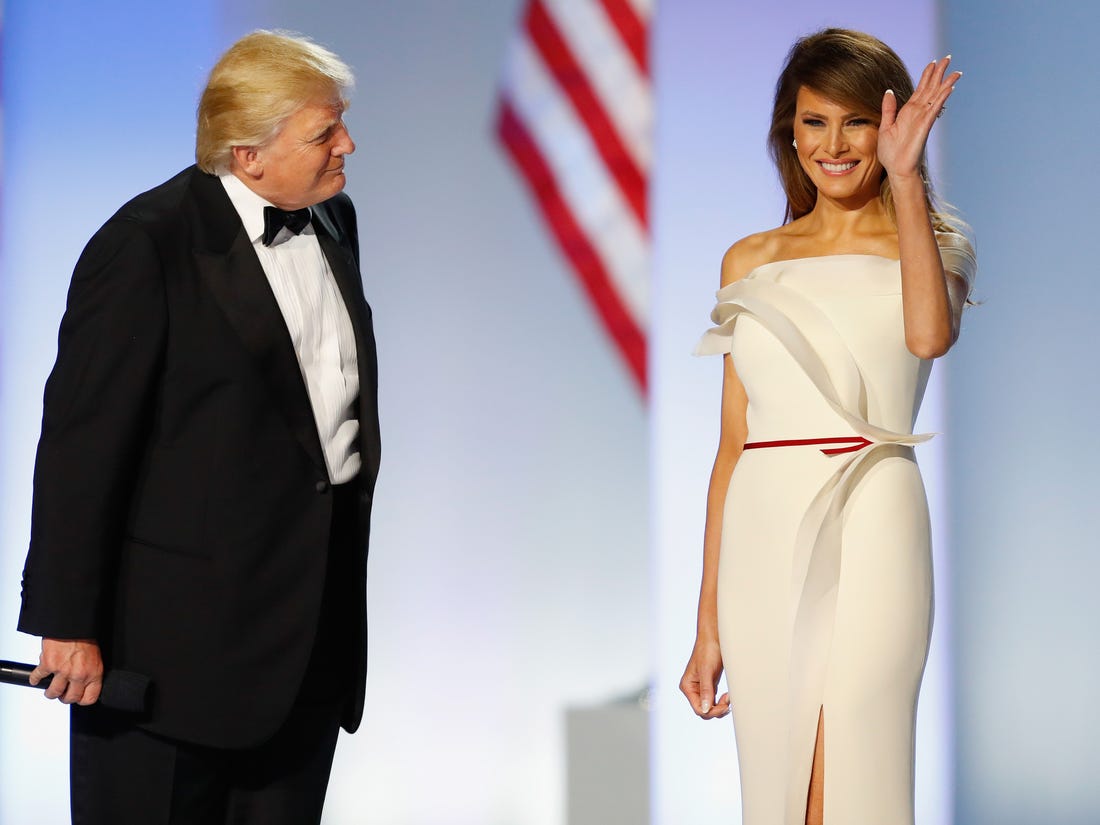 Bầu cử tổng thống Mỹ : Hành trình thời trang của Melania Trump 