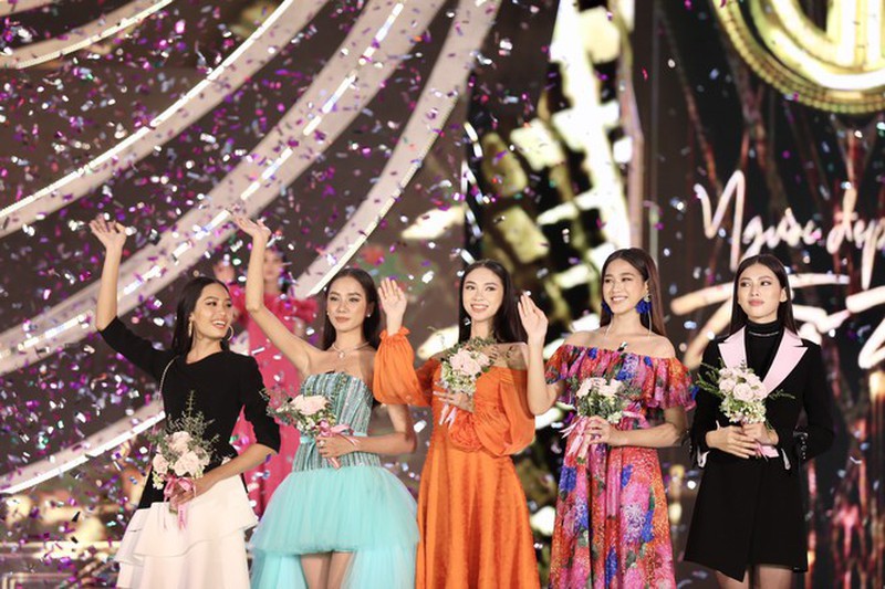 Ngắm những bộ trang phục đã đồng hành cùng Đỗ Thị Hà trên con đường trở thành Hoa hậu Việt Nam 2020