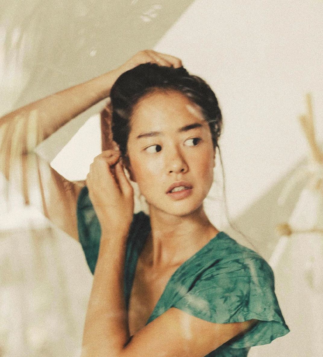 Học tiểu thư Paris gốc Việt Amandine những bí quyết chăm sóc làn da nâu khỏe mạnh 