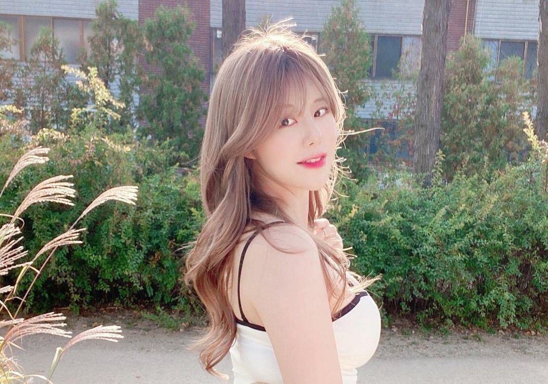 Cô nàng Hàn Quốc có vòng eo gần 1 mét chia sẻ bí quyết giảm cân thần tốc