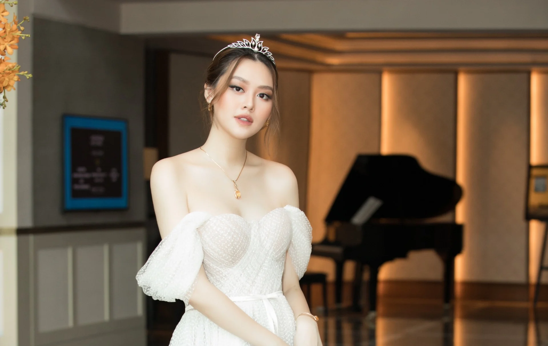 Tường San chiếm spotlight tại họp báo khởi động Miss World Vietnam 2021 vì nghi vấn mang bầu