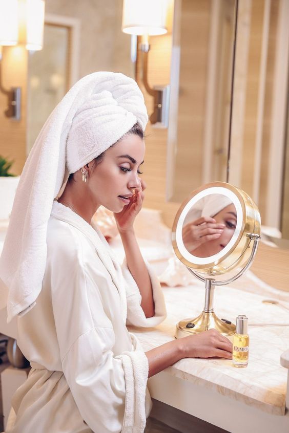 Bí quyết dưỡng ẩm cho da khô nhạy cảm khỏe đẹp mỗi ngày