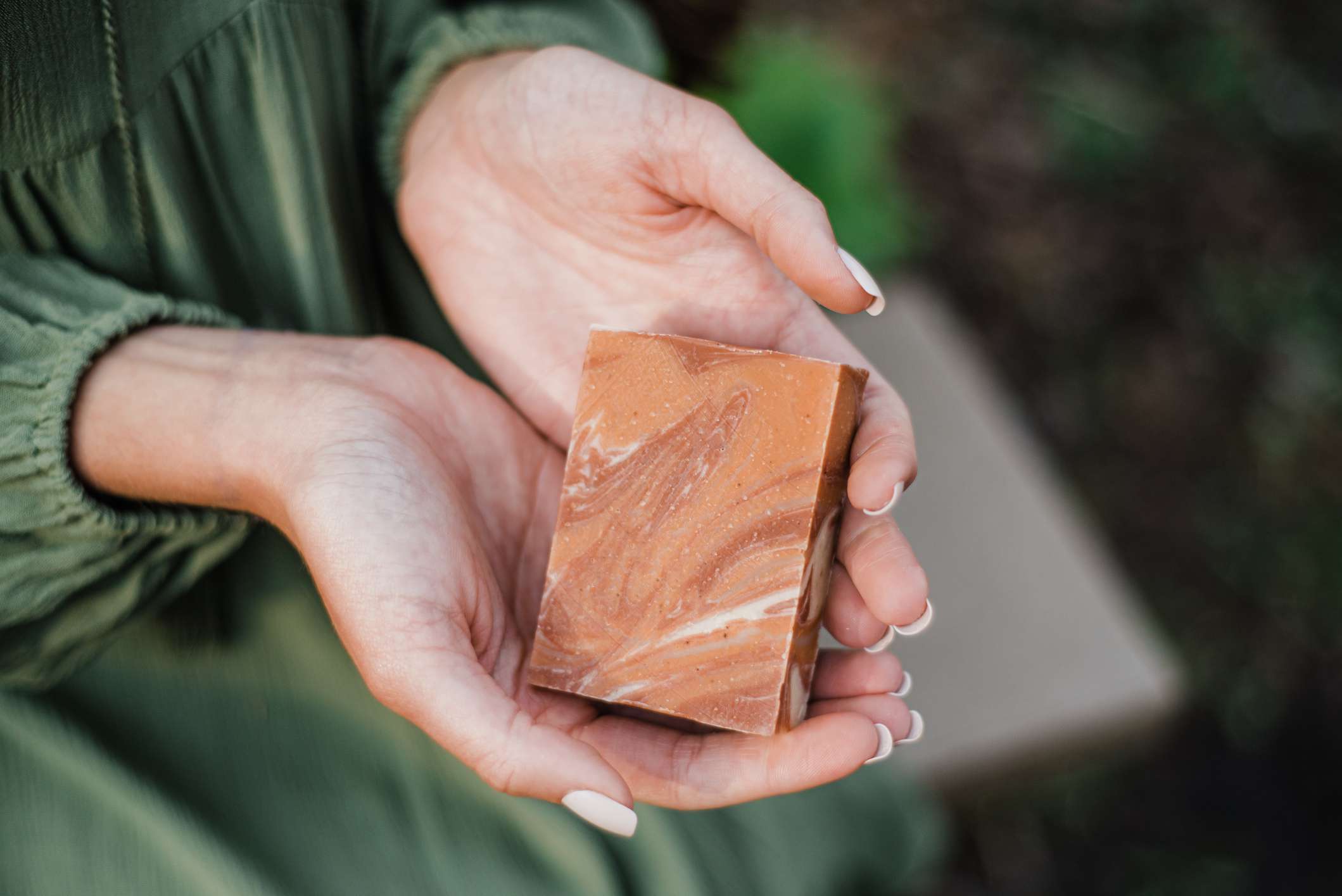 Hướng dẫn các công thức làm mỹ phẩm handmade cực đơn giản tại nhà