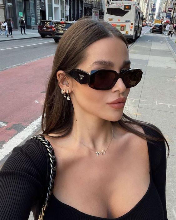 Vẻ ngoài “chanh xả” và trẻ thêm 5 tuổi - Ảnh 1